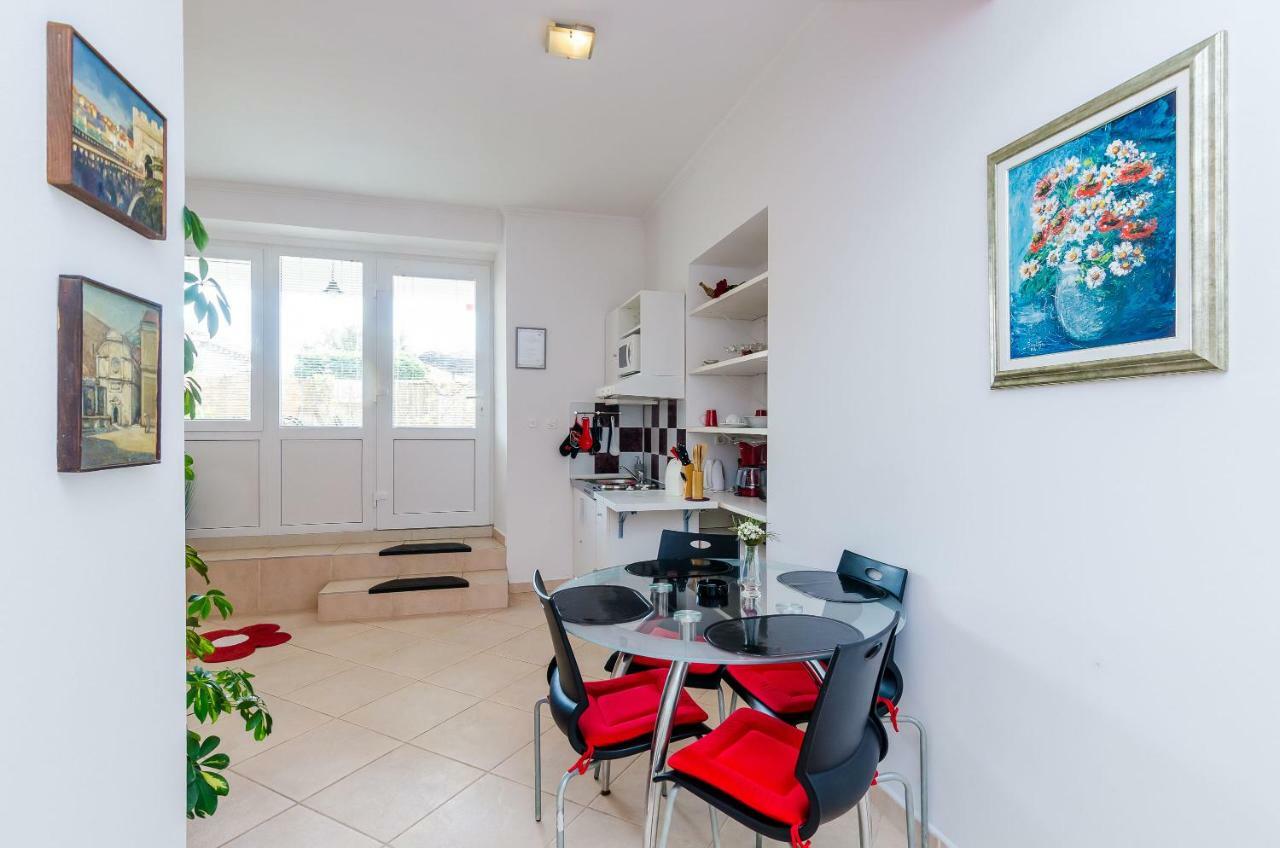 Apartment Libertas Dubrovnik Buitenkant foto